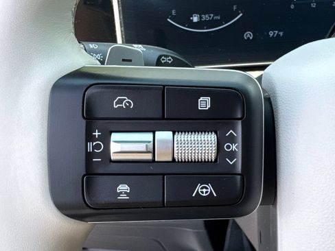 Used 2024 Hyundai Santa Fe Calligraphy FWD image 28