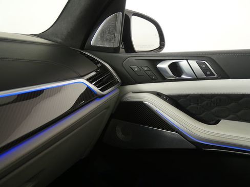 Used 2022 BMW X5 M Base w/ Competition Package 2 image 32