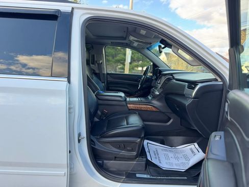 Used 2016 Chevrolet Suburban LTZ image 17