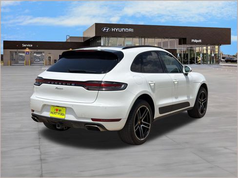Used 2020 Porsche Macan AWD/4WD image 9