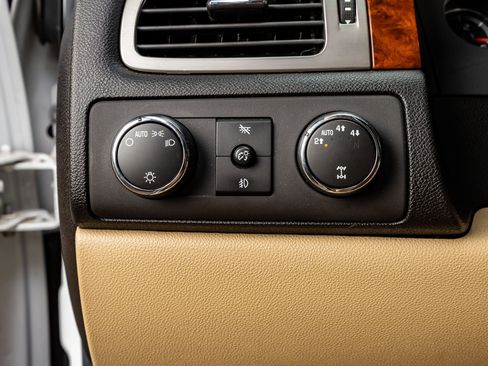 Used 2007 Chevrolet Silverado 1500 LTZ w/ Safety Package image 21