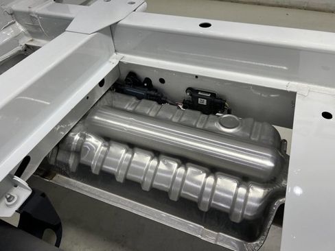 Used 2023 Mercedes-Benz Sprinter 3500 image 19