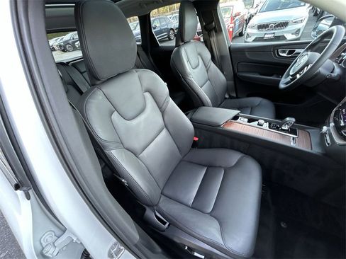 Certified 2023 Volvo XC60 B5 Plus w/ Climate Package image 25
