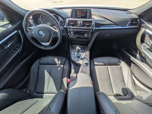 Used 2018 BMW 330e image 18