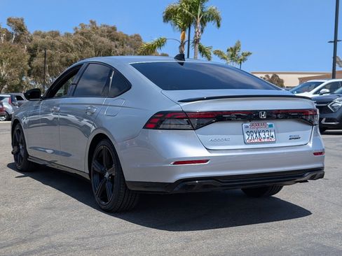 Used 2024 Honda Accord Sport image 11
