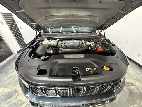 Used 2023 Jeep Wagoneer Series II image 34