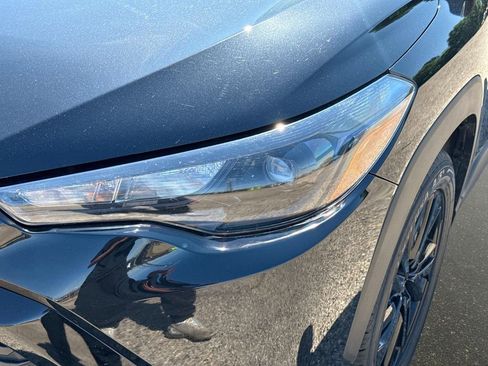 Used 2024 Toyota Corolla Cross AWD Hybrid w/ Moonroof Package image 8