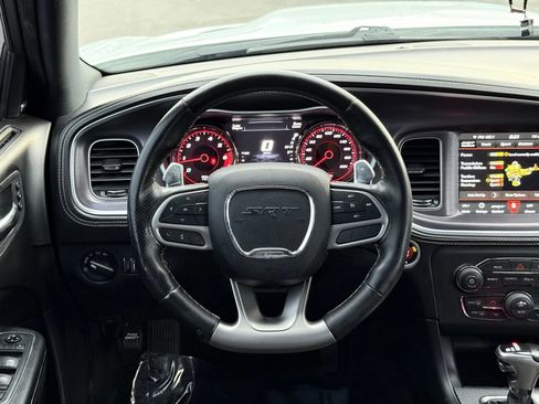 Used 2020 Dodge Charger SRT Hellcat w/ Navigation & Travel Group RWD image 31