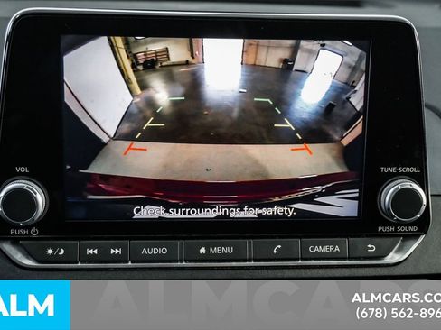 Used 2025 Nissan Altima 2.5 SV image 34