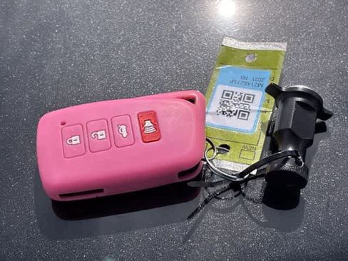 Used 2021 Lexus NX 300h AWD w/ Accessory Package 2 image 37
