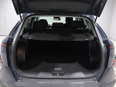Used 2025 Hyundai Kona SEL image 4