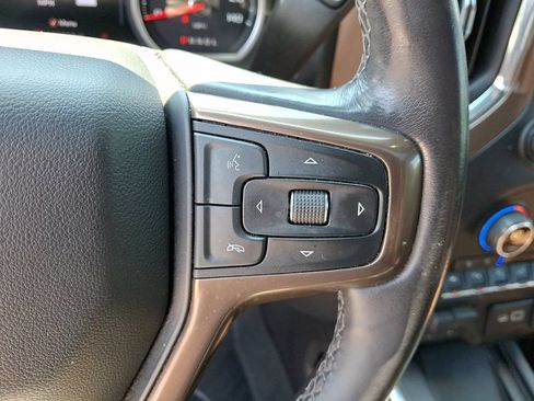 Used 2019 Chevrolet Silverado 1500 High Country w/ High Country Premium Package AWD/4WD image 24