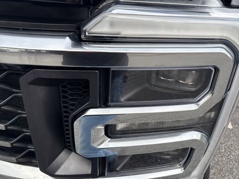 Used 2024 Ford F350 Platinum image 5