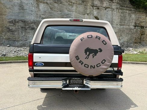 Used 1996 Ford Bronco Eddie Bauer AWD/4WD image 6