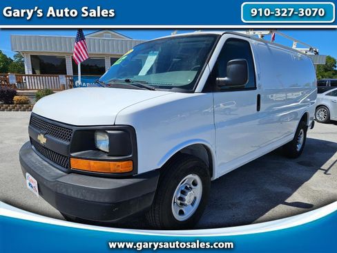 Used 2015 Chevrolet Express 2500 RWD image 1