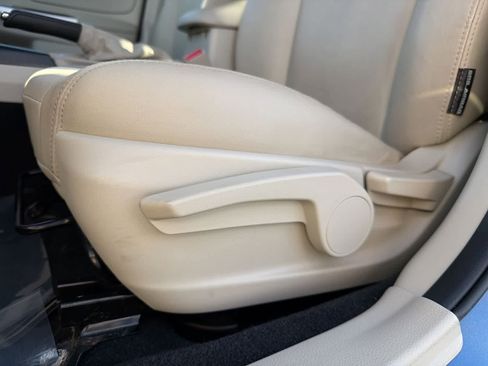 Used 2015 Subaru Crosstrek Touring image 18