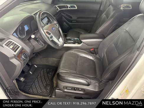 Used 2015 Ford Explorer Limited w/ Equipment Group 302A FWD image 17