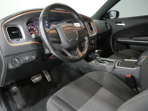 Used 2022 Dodge Charger Scat Pack RWD image 11