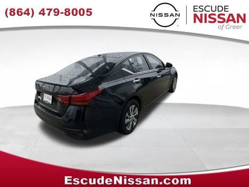 New 2025 Nissan Altima 2.5 S FWD image 8