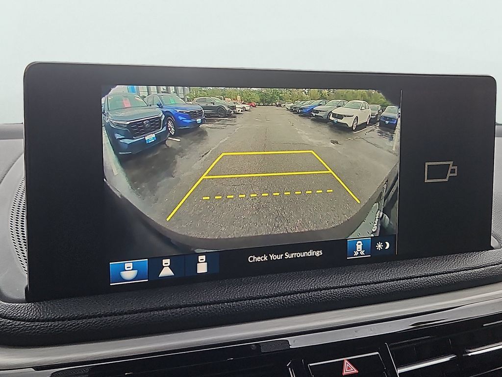 Used 2025 Acura MDX SH-AWD image 16