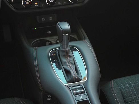 Used 2027 Honda HR-V Sport image 22