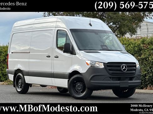 New 2026 Mercedes-Benz Sprinter 2500 image 1