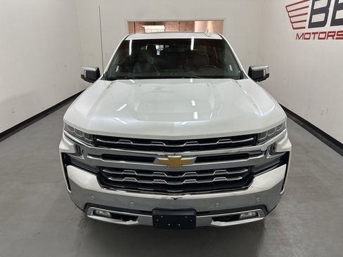 Used 2021 Chevrolet Silverado 1500 LTZ w/ LTZ Premium Package AWD/4WD image 3