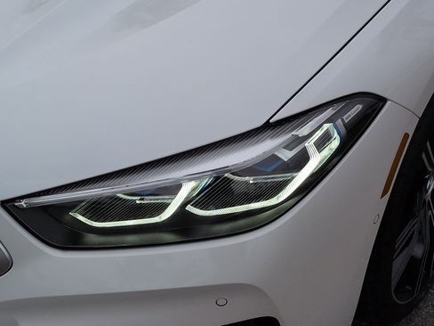 Used 2025 BMW 840i Convertible image 6