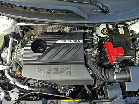 Used 2023 Nissan Rogue SV w/ SV Premium B Package image 27