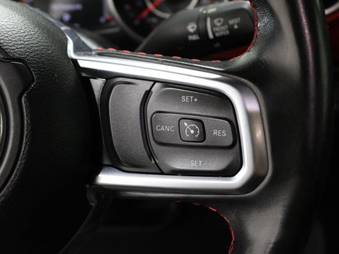 Used 2020 Jeep Gladiator Rubicon AWD/4WD image 9