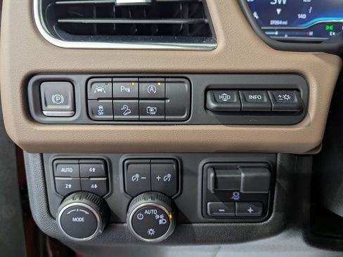 Used 2023 Chevrolet Tahoe High Country w/ Max Trailering Package AWD/4WD image 23
