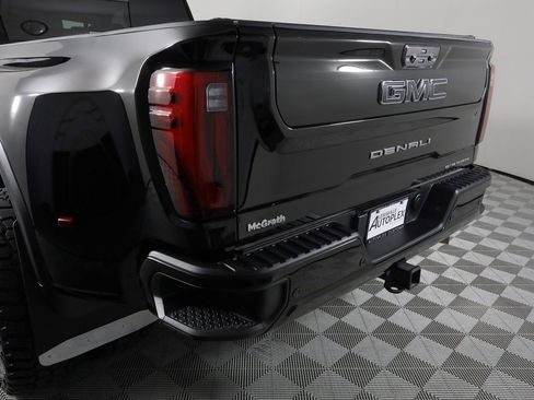 Used 2024 GMC Sierra 3500 Denali Ultimate image 56