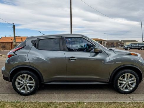 Used 2016 Nissan Juke S image 4
