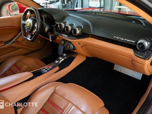 Used 2014 Ferrari F12 Berlinetta RWD image 36