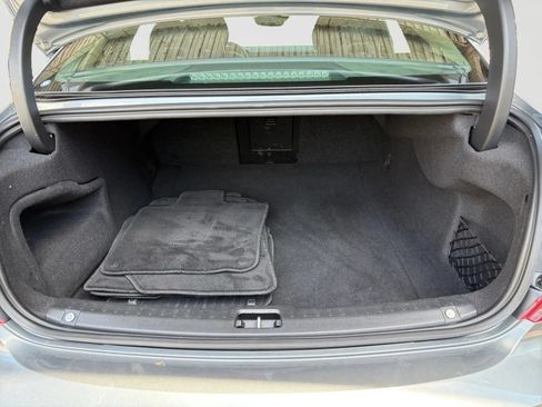 Used 2018 Volvo S90 T5 Momentum w/ Convenience Package FWD image 16