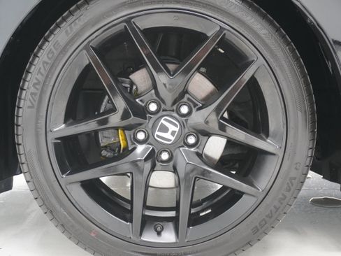 Used 2023 Honda Civic Sport image 25