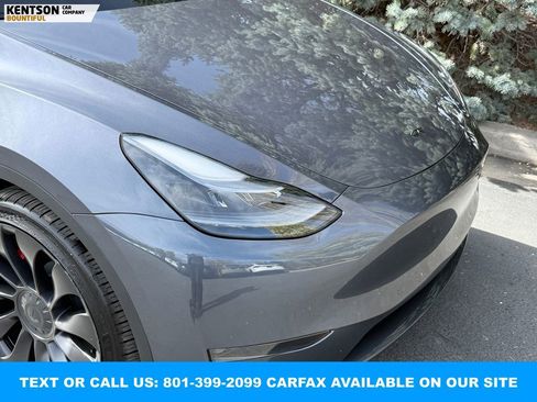 Used 2023 Tesla Model Y Performance image 14