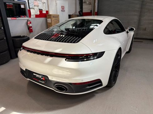Used 2020 Porsche 911 Carrera 4S image 6