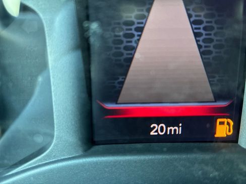 New 2026 RAM 2500 Tradesman image 17