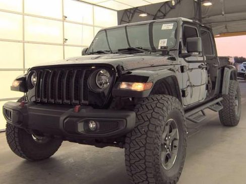 Used 2022 Jeep Gladiator Rubicon w/ Trailer Tow Package image 2
