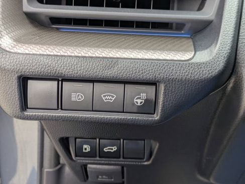 Used 2023 Toyota Prius Limited image 23