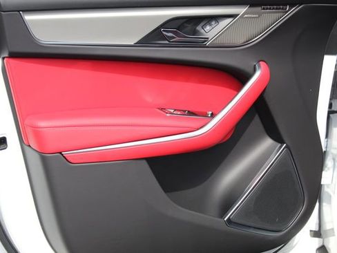 New 2026 Jaguar F-PACE R-Dynamic S image 21