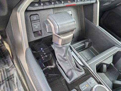 Used 2023 Toyota Tundra Limited image 25