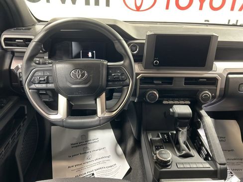 Used 2025 Toyota 4Runner TRD Sport image 24