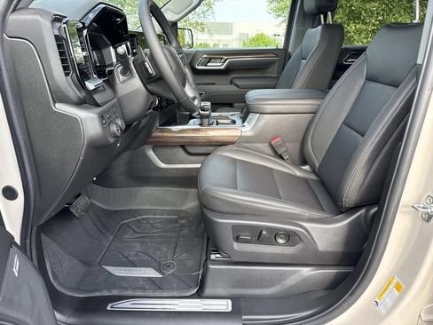 New 2026 Chevrolet Silverado 1500 RST w/ Convenience Package II AWD/4WD image 8