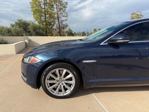 Used 2012 Jaguar XF Base image 9