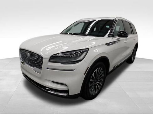 Used 2023 Lincoln Aviator Reserve image 7