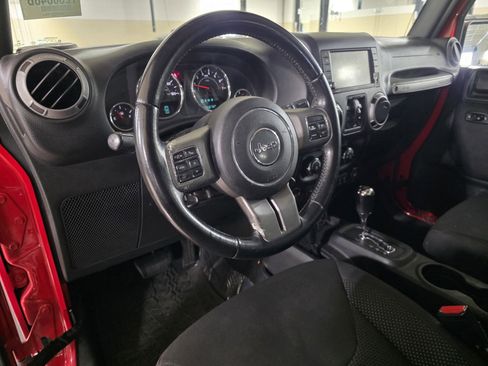 Used 2016 Jeep Wrangler Unlimited Sport image 17