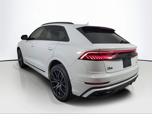 Used 2023 Audi Q8 Premium Plus image 4