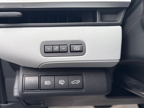 New 2026 Subaru Solterra Premium image 15